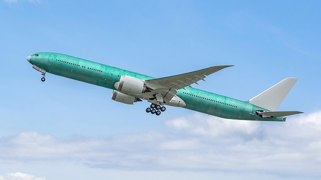Lufthansa First Flight Boeing 777 9 Pict1.jpg